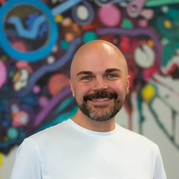Thomas Stoops, Educator, Level 3 Stylist at Salon Kreed in Colorado Springs